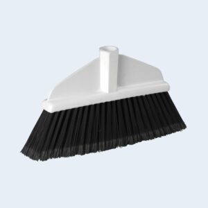 ESCOBA ITALY NEGRA